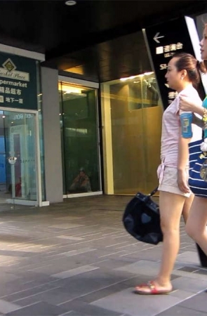 黄短裙美女超级性感