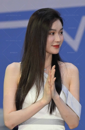 2592-23-106√美足-与歌 10P