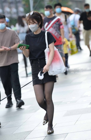 2284-3+70遛狗～ 12P