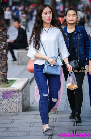 李欢原创——–牛仔，丰腴（13P）