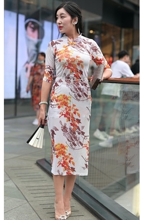 好看的旗袍美女[5.57G/MP4]