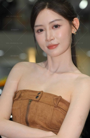 2594-5-86√马尾辫美足敏敏【套图➕4k视频】