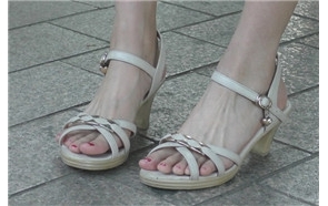 4k-纤细玉足很诱惑