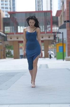 红石摄影作品 性感的蓝色包臀裙美女