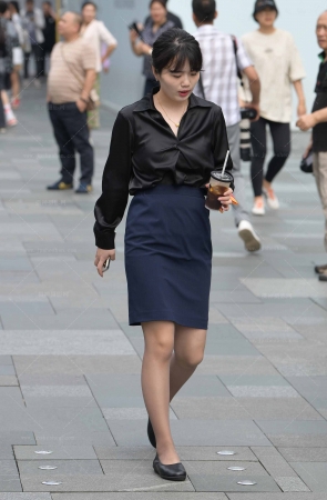 2464-1=46√赶着去上班呢 13P