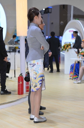 SH25-160-58√海航空姐-穿平底鞋也是大长腿