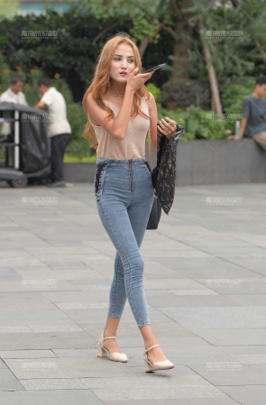 铅笔紧牛混血儿？