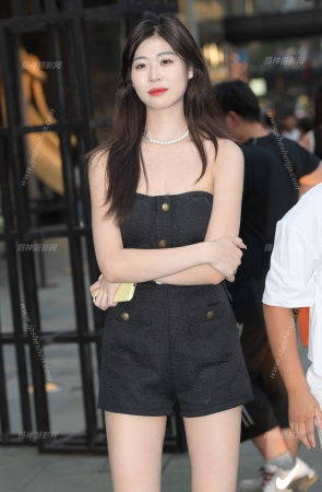 23725-7=98性感红唇～ 16P