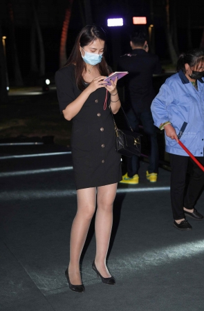 211029-31+64-爱穿丝 袜的朲萋