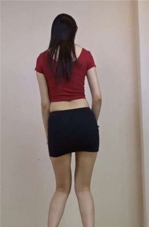 红T恤超短裙高跟鞋模拍美女热舞横屏+竖屏 [997 MB]