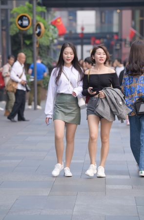 甜美可爱de肉丝美眉