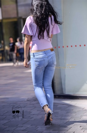 牛仔美臀迷人{2017-5-28-12p}