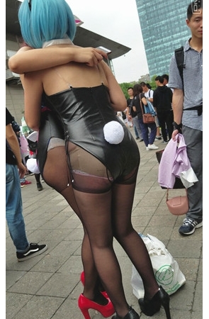 黑色兔妹[502M/MP4]