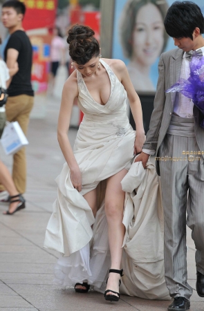 完美身材的新娘