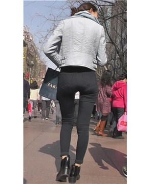 街拍极品长腿性感高妹 [3.31 GB]