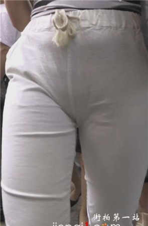 长发女神的前三角圆鼓鼓de  [688 MB]