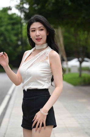 黑白搭配弦子 [114P-1.97GB]