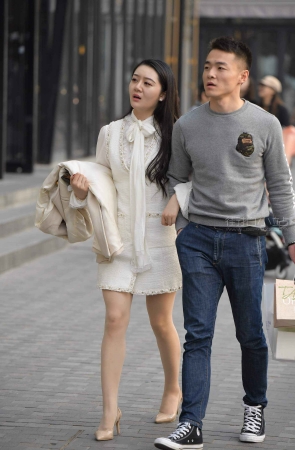 名媛气质高跟女友