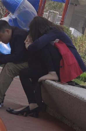 黑色高跟鞋少妇