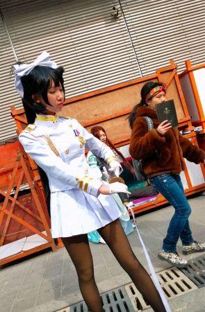 超长秀发黑丝cosplay青春美少女