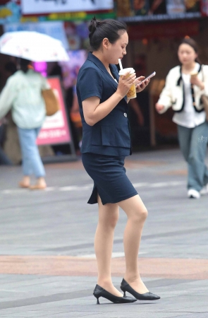 肉丝高跟街拍OL-14P