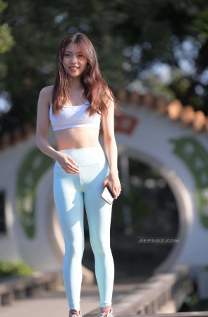 红石街拍作品&浅蓝色瑜伽裤女孩 【套图+视频】