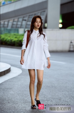 大衬衫美女3A3380[48.8M]