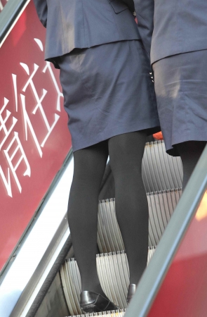 黑丝街拍高跟OL-15P