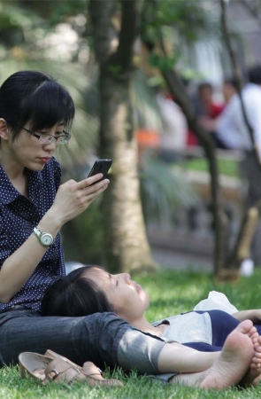 No393 近距离欣赏好成色美足，最后还有穿薄丝的镜头