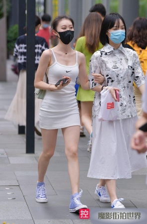 夏日包臀裙美眉MJ755[762M]