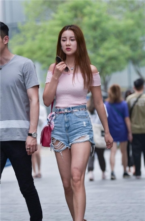 性感长腿热裤美女3A203[704M]