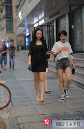 偶遇下班的成熟美女3A3748[171M]