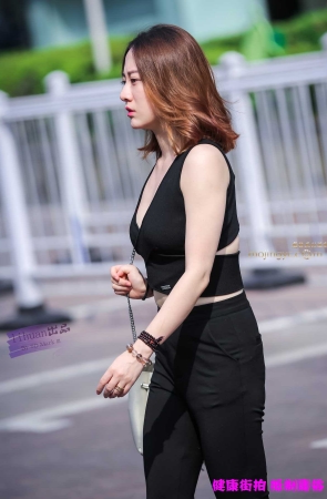 李欢原创——–美女，极品黑裤（13P）