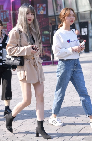 微风轻轻起，我好喜欢你