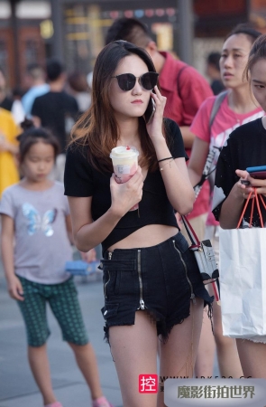 热裤美女3A2762[890M]