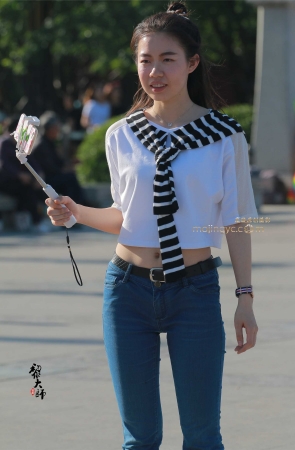 紧身蓝牛露大腰（15P）