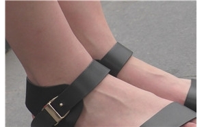 4k-清新干净素脚丫的学生妹。