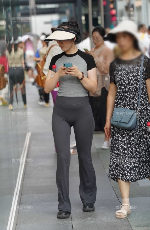 就喜欢这样的素人女孩 你呢