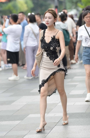 2377-1=64韵味性感开衩裙 12P