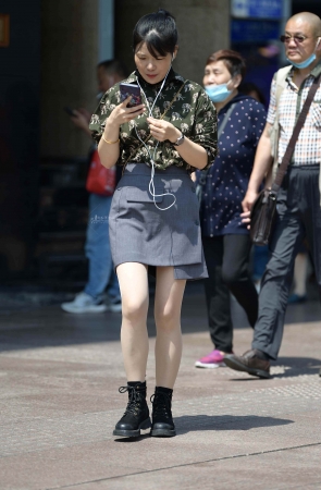 超高清街拍肉丝-有局部特写