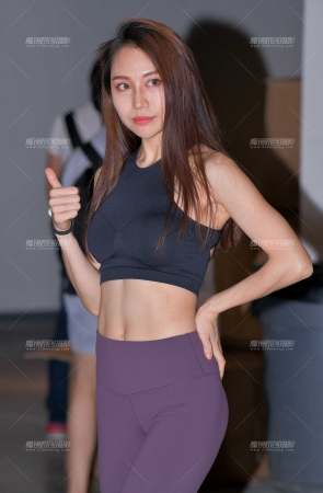 健身瑜伽裤美女