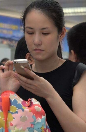 4K – 没脚丫凉鞋少妇 [1.07 GB/mp4]