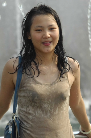 apple原创-戏水两小妹[39P]