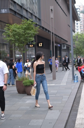 小背心~闺蜜紧牛