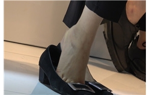 4k-OL西装制服黑色高跟鞋街拍丝袜