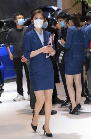 211124-9=163√熟悉的她，韵味销售经理【套图➕视频】 13P