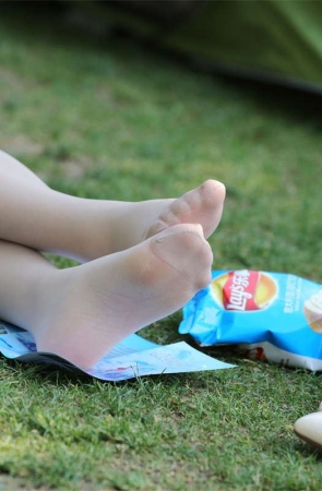 No796 漂亮少妇，短裙长丝，脱下高跟让你看够一个下午 第3套