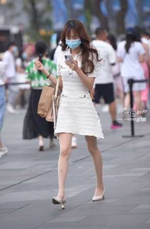 22520-15+70丝袜美腿小姐姐 15P