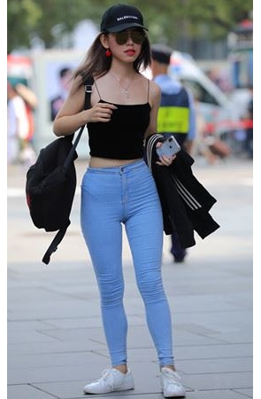 黑色吊带牛仔紧身裤MM(110P)