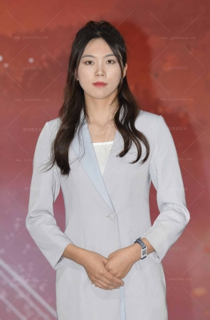 2468-80=14√丝袜小姐姐 7P